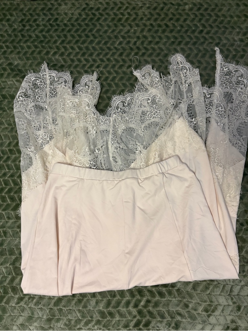 Women's Maxi Lace Hem Skirt in Light Pink - Picture 5 of 5